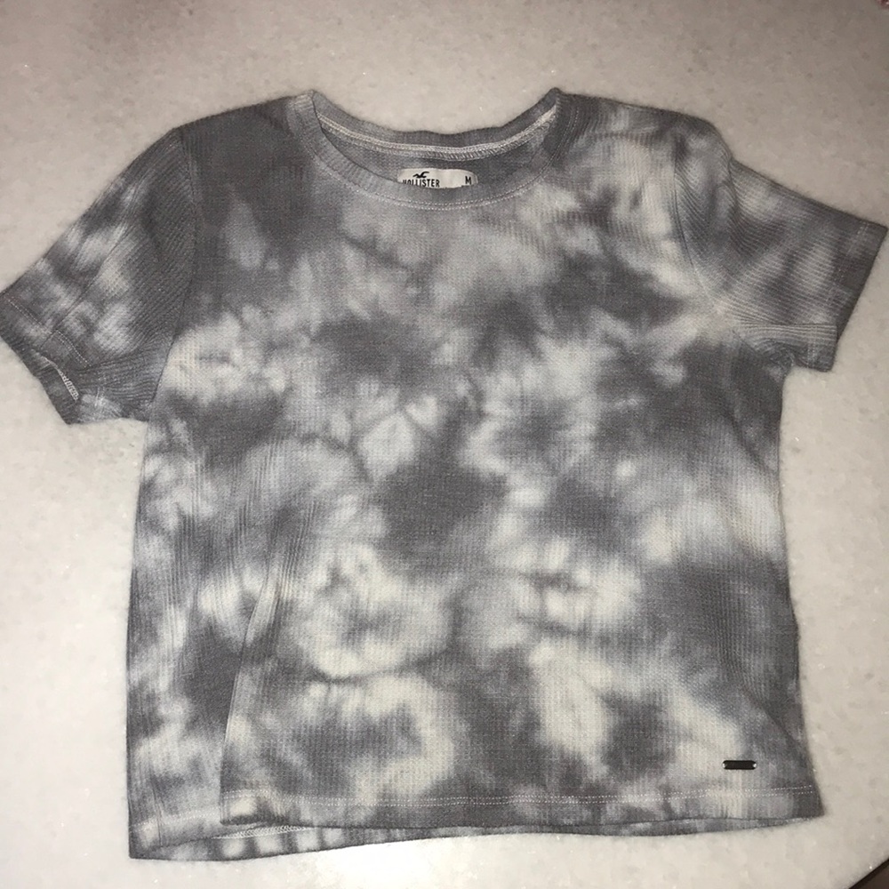 Holister tie dye crop top